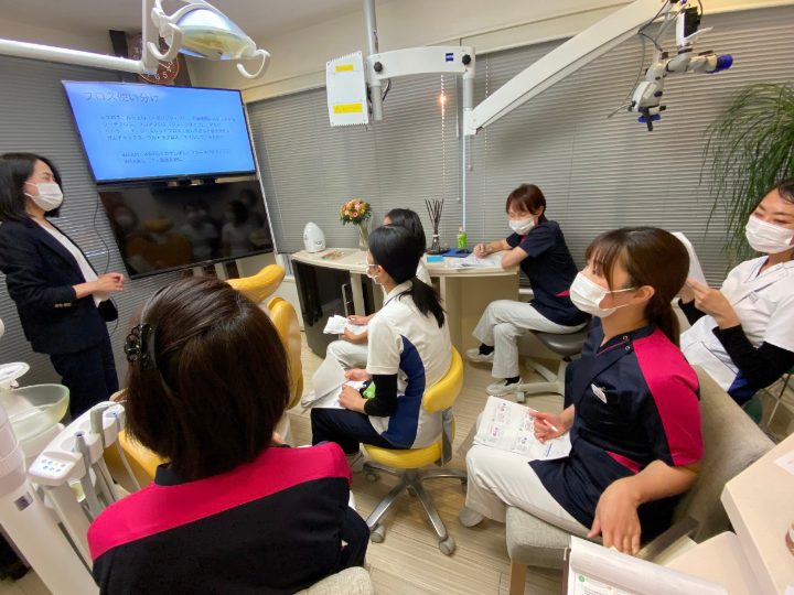 歯科助手・歯科衛生スタッフ全体の講習